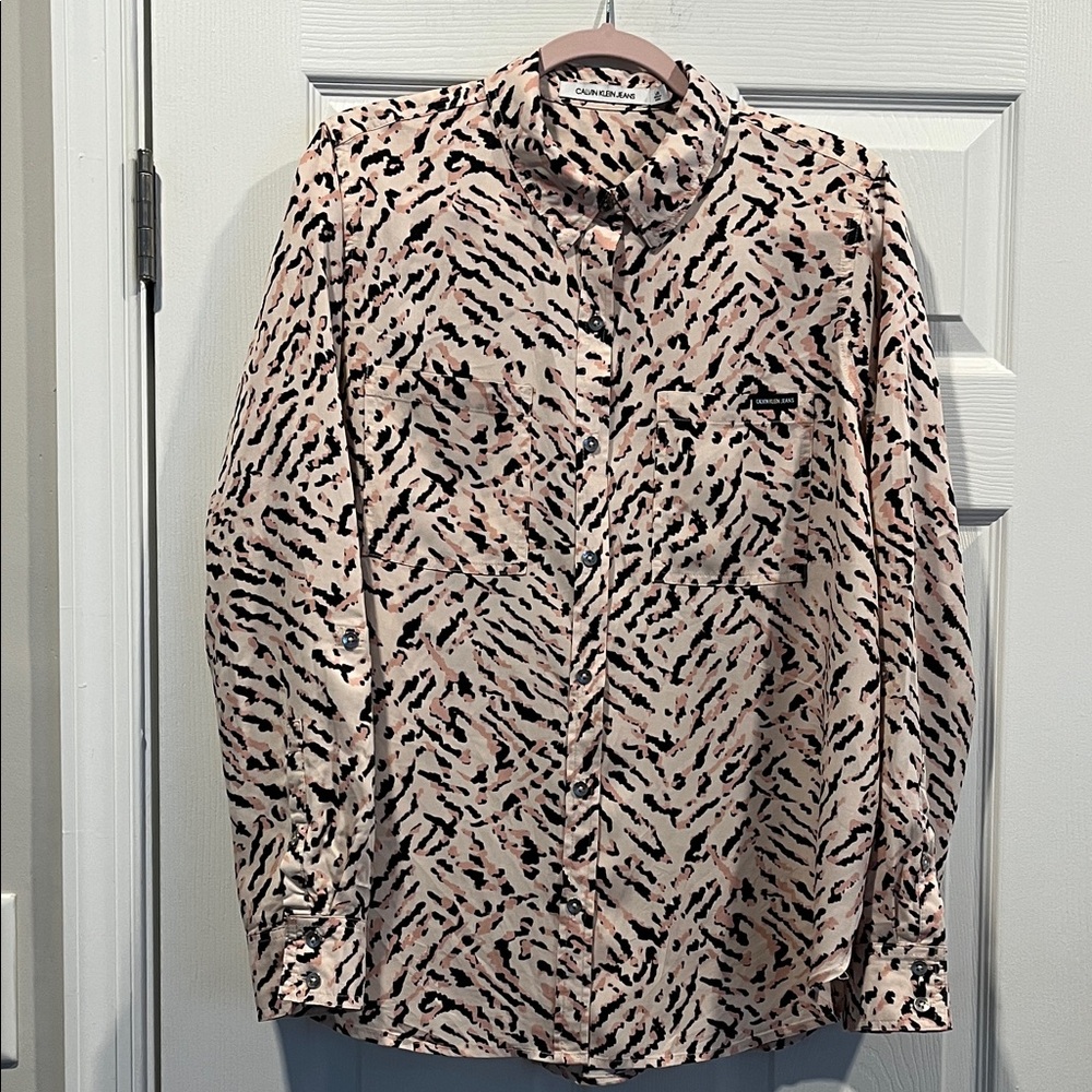 Calvin Klein Animal Print Blouse in Pink and‎ Black